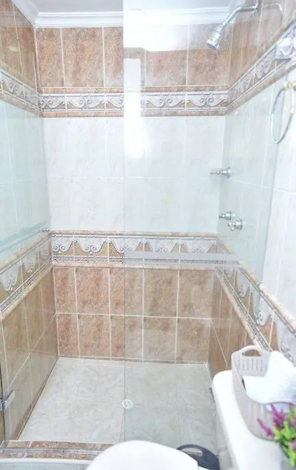 Apartamento Ambiente Familiar 112 Medellin Apartment