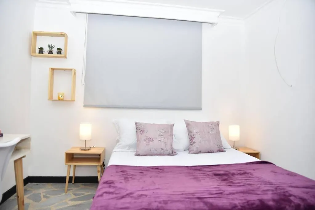 Apartamento Ambiente Familiar 112 Medellin 0*,