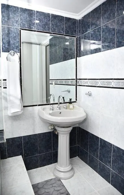 Apartamento Ambiente Familiar 112 Medellin Colombia